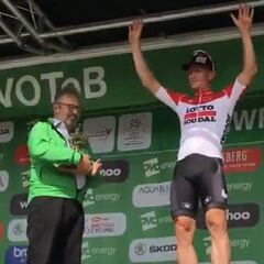 André Greipel, primer líder al ganar al sprint la primera etapa