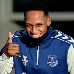 Benítez: "Yerry Mina está bien, evaluaremos si está disponible"