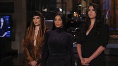 La socialit&eacute; no desaprovech&oacute; su debut en &lsquo;Saturday Night Live&rsquo; para burlarse de s&iacute; misma, su familia, su divorcio de Kanye West y m&aacute;s. Aqu&iacute; los detalles.