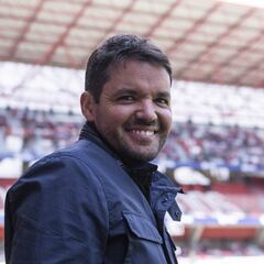 Larcamón sueña con levantar la Concachampions