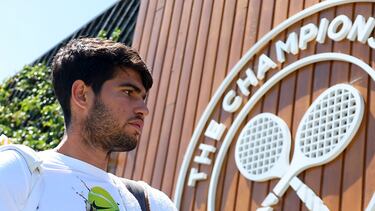 Carlos Alcaraz, en el All England Lawn Tennis and Croquet Club, en Londres.