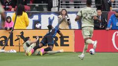 May 6, 2023; Santa Clara, California, USA; San Jose Earthquakes forward Jeremy Ebobisse (11) is fouled by Los Angeles FC defender Denil Maldonado (left) resulting in a penalty kick during the second half at Levi's Stadium. Mandatory Credit: Darren Yamashita-USA TODAY Sports