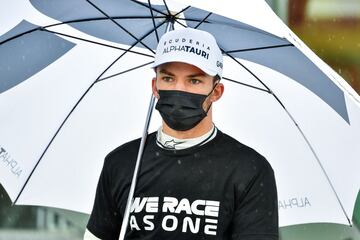 La carrera de Imola bajo la lluvia en imágenes