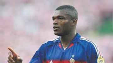 Marcel Desailly en su etapa como futbolista de la selecci&oacute;n francesa.