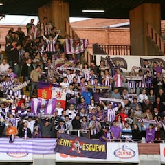 Abonados del Rayo ofrecen su carnet a hinchas del Pucela ante los precios puestos por el club