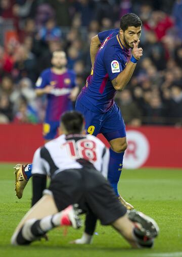 Barcelona 3-0 Levante | La dupla Messi-Alba y la pareja Suárez-Sergi Roberto desmontó al Levante.