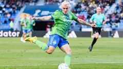 TANGER MED, MOROCCO - FEBRUARY 04: Jordan Morris of Seattle Sounders looks to bring the ball down during the FIFA Club World Cup Morocco 2022 2nd Round match between Seattle Sounders FC and Al Ahly SC at Stade Ibn-Batouta on February 4, 2023 in Tanger Med, Morocco. (Photo by Marcio Machado/Eurasia Sport Images/Getty Images)