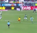 El golazo de Ruidíaz para sellar su hat trick con Morelia