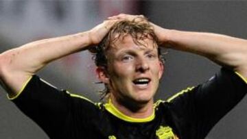 Liverpool y Manchester City se complican la vida