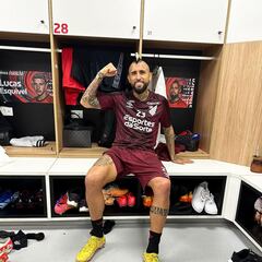 América desiste de Arturo Vidal y va por Ricardo Gareca