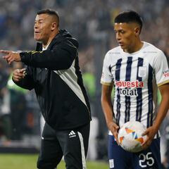 Almirón defiende su decisión más controversial: “Jugaron igual como...”