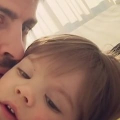 Gerard Piqué se come a besos a su hijo Sasha