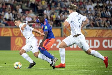 La Selección Colombia gana en Lodz con Mier y Cuesta como figuras.