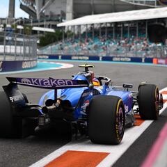 Sainz apunta alto en Miami