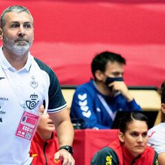 En casa de la anfitriona