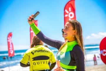 La clínica de surf de Isidora Ureta, en imágenes