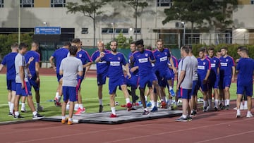 Entrenamiento del Atlético de Madrid en Singapur.