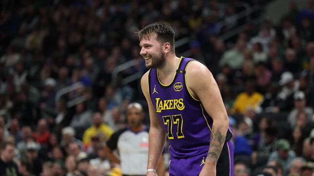 Nuggets y Lakers se Enfrentan en Un Clásico de la Conferencia Oeste Nuggets y Lakers se Enfrentan en Un Clásico de la Conferencia Oeste