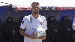 Ceballos y su 'me gusta' a un tuit que se ríe de su titularidad