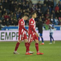 La falta pegada rojiblanca, un quebradero de cabeza