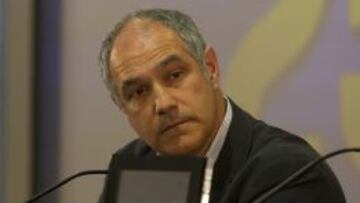 Zubizarreta: "Neymar se acopla bien y crece en cada partido"