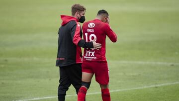 ¡Impactante! Bernardo Cerezo mostró su herida tras el partido