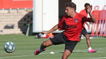 Santiago Arias durante un entrenamiento con Atlético de Madrid.