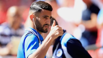 Mahrez renueva con el Leicester.