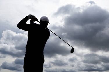 Is Tiger Woods trying to create an elite tour within the PGA tour?