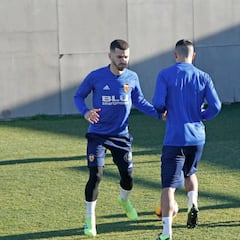 Gayà, baja contra el Barcelona por molestia en los isquiotibiales