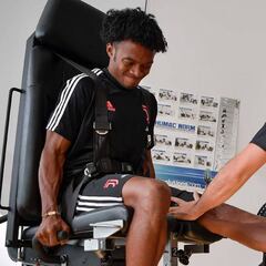 Juan Guillermo Cuadrado podría renovar con la Juventus de Turín