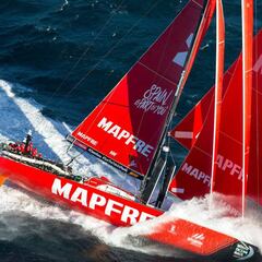 El 'MAPFRE' sigue liderando en el descenso hacia el sur