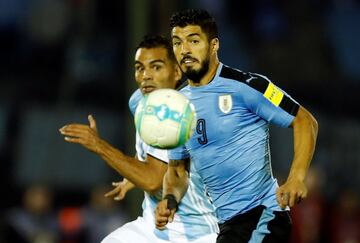 Luis Suárez y Gabriel Mercado.