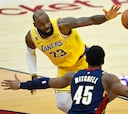 Cleveland pasa factura a los Lakers