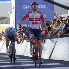 Simmons da la campanada en San Juan para frustrar otro final al esprint