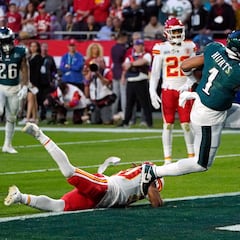 What is the highest-scoring first half in Super Bowl history?