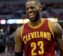 Los Cavs arrollados y LeBron, en una de sus peores noches: ¡-30!
