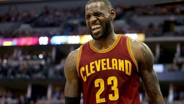 Los Cavs sufren dura derrota en una de las peores noche de LeBron