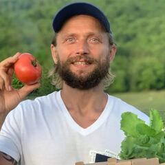 Condenan a un influencer a ocho años de cárcel por dejar morir de hambre a su bebé: “Mi hijo se alimentaba del sol”