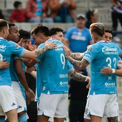 Aún se anuncia como técnico de Cruz Azul, pero hoy ya fue a ver a su nuevo equipo
