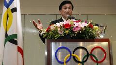 Amateur boxing chief suspended as insolvency fears rise