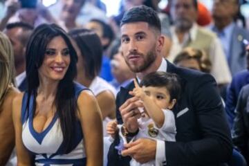 Pilar Rubio en el acto de renovación de Sergio Ramos en el Palco de Honor del Santiago Bernabéu.
