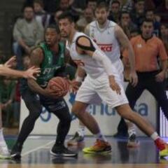 Sergio, Reyes y Ayón dan un respiro al Real Madrid