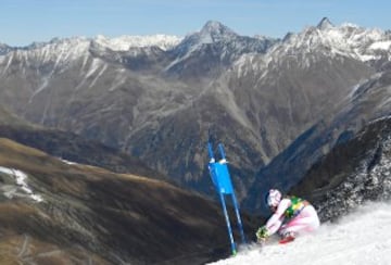 La estadounidense Mikaela Shiffrin durante el Grand Slalom de Solden, en Austria.