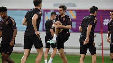 Germany's forward #13 Thomas Mueller takes part in a training session at the Al Shamal Stadium in Al Shamal, north of Doha on November 30, 2022, on the eve of the Qatar 2022 World Cup football match between Costa Rica and Germany. (Photo by Ina Fassbender / AFP)