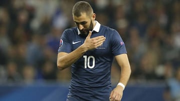 Roux: "En Francia somos racistas, por eso no llaman a Benzema"