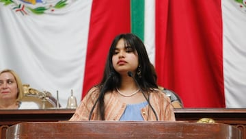 Así es Ana Karen Sotero, la joven que abroncó a los diputados por no prestar atención durante la entrega del Premio Juventud 2025