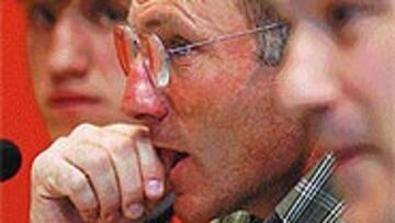 <b>EN SOLITARIO</b>. El Athletic deja solo a Sabino Padilla.