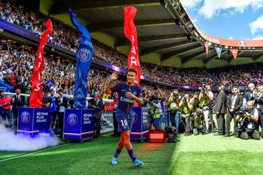 Piqué: "When I tweeted 'he's staying', I already knew Neymar would leave"