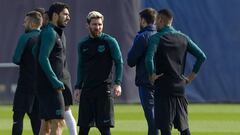 Messi, Luis Su&aacute;rez y Neymar, durante el entrenamiento del Barcelona.
 
 